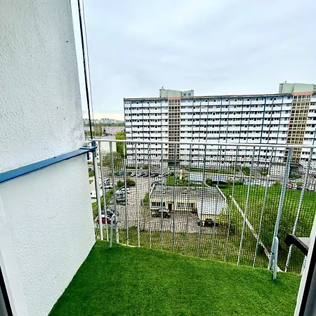 Apartment Kolobrzeska 42d *
